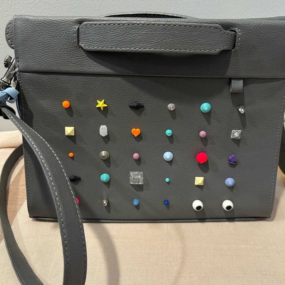 Min & Mon New York grey quirky, stylish structured cross body purse RARE